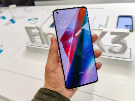 Oppo Find X3