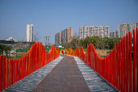 Colorful Steel Pipe Making Bridge Railings