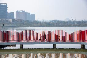 Colorful Steel Pipe Making Bridge Railings