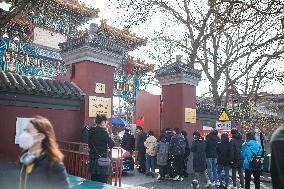 Yonghe Temple Reopens