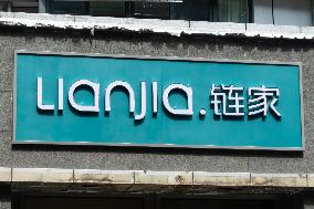 LianJia Property Store