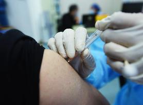 Novel Coronavirus Vaccine Hits 100 Million Doses In China