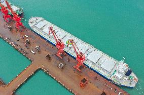 The World's Largest Imported Fertilizer Ship