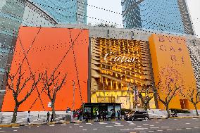 Luxury Shops