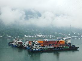 Three Gorges Dam Ships