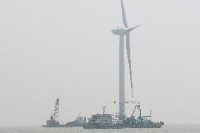 The First Rotating Current Tidal Offshore Wind Power Project in