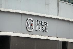 SF Express Holdings Shares Fell