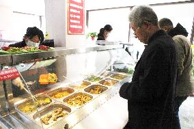 The Elderly Community Canteen In China