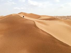 China Xinjiang Kumutage Desert