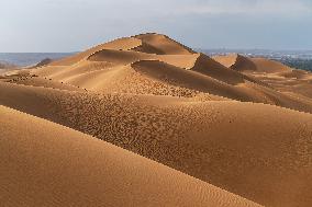 China Xinjiang Kumutage Desert