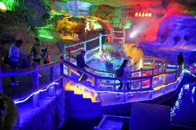 China Shandong Underground Grand Canyon