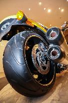 Harley-Davidson VRSCDX Motorcycle