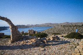 Kornati Islands National Park, The Kornati archipelago, Mana island, ruin