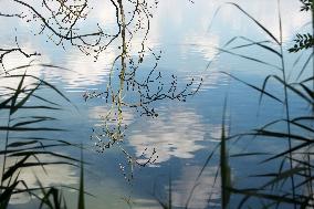 Soprec pond, sky, water surface, reflection