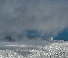 ski resort Rokytnice nad Jizerou, Snow Pits mountain hut and transmitter