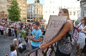 Crowds in Brno, express solidarity with Belarusian protest, people, rally