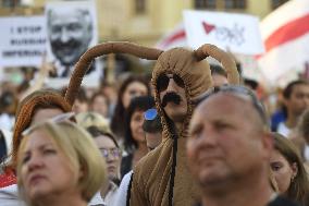 Crowds in Prague, express solidarity with Belarusian protest, people, rally, banners