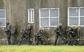 Japan's GSDF conducts joint drill with U.S., French militaries