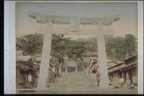 The Great Torii,Suwa Shrine
