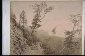 A road to Yumoto,Nikko