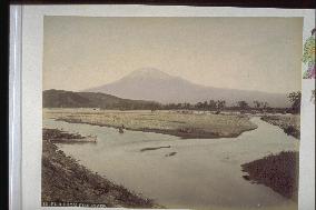 Mt. Fuji seen from the Fuji River
