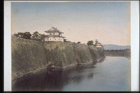 Sixth turret at the outside moat of osakajo castle