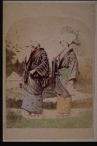Women in anesama-kaburi,headdress of a towel