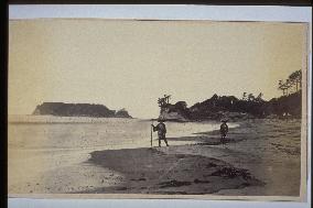 Enoshima from yuigahama beach