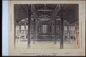 Hall of worship of bunshoin's burial ground at siba zojoji temple