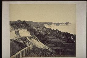 Negishi bay from fudozaka slope