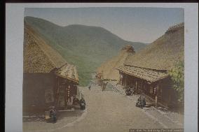 Nishi-Mochiya Teahouse at Nakasendo Wada Pass