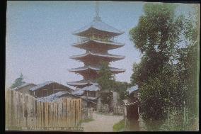 Five-story pagoda at Hokanji Temple