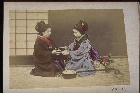 Girls playing ayatori