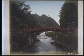 Shinkyo Bridge,the Daiyagawa River