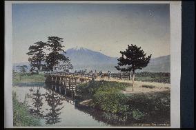Mt. Fuji seen from Kawai-bashi Bridge,Suzukawa