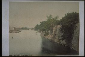 The outer moat of the Imperial Palace