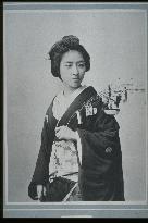 A Shinbashi geisha