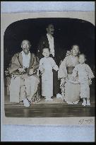 The family of Ito Hirobumi