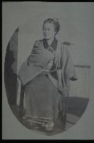 A Japanese pregnant mother