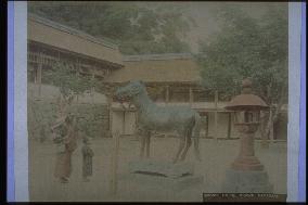 A bronze horse at Suwa Shrine