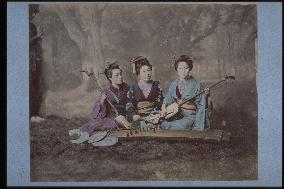 Practicing the koto and shamisen