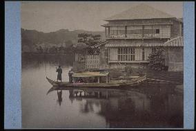 A yakatabune (a leisure boat) at Kanazawa Hakkei