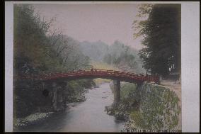 Shinkyo Bridge,the Daiyagawa River