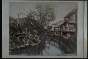 A teahouse at Oji