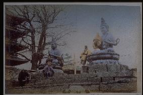 The Two Venerable Images of Buddha,Sensoji Temple