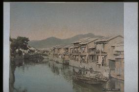 Nakashima River and Yorozu-bashi Bridge