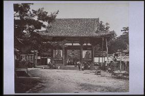 The Todaimon(Niomon)Gate, Ishiyama-dera Temple