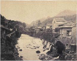 View near yahatamachi koraibashi bridge of nakashimagawa river