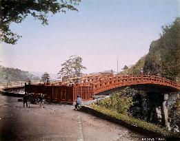 Shinkyo Bridge,the Daiyagawa River