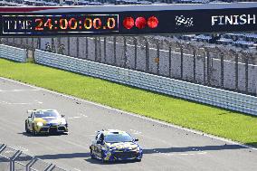 Toyota hydrogen car completes 24-hour endurance race